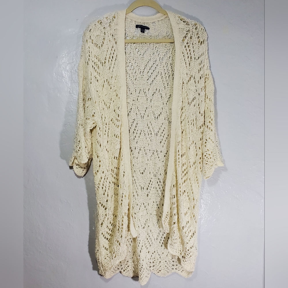 American Eagle Cream Crochet Cardigan Size M